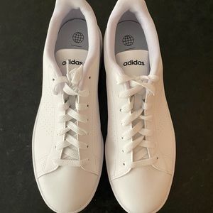 Men’s Adidas white sneaker